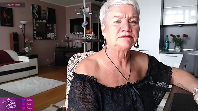 roxana brooks online show from July 10, 2026, 8:18 am