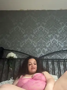 peaches006 online show from June 10, 2026, 8:19 pm