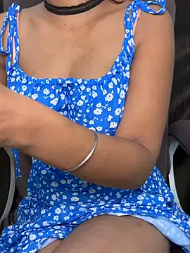 SCHOOL Girl 0 online show from June 18, 2026, 5:06 pm