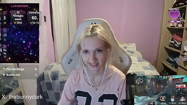 Snapshot of bunnydark00 chatting on April 28, 2026, 2:10 am bunnydark00 online show from April 28, 2026, 2:10 am