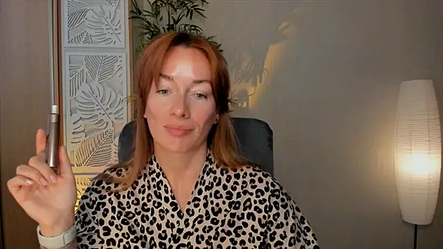Snapshot of RebeccaMartinez chatting on June 29, 2026, 7:25 am RebeccaMartinez online show from June 29, 2026, 7:25 am