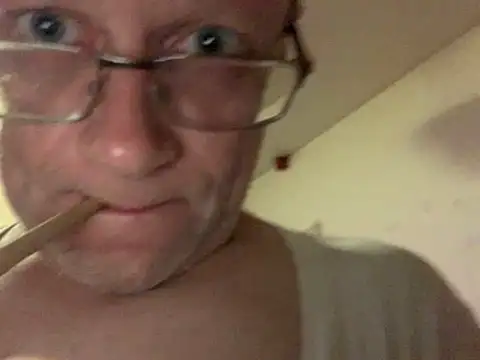 Sissynipple69 online show from May 29, 2026, 11:47 pm