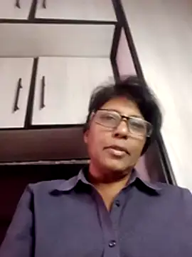 Snapshot of MsAttitude chatting on June 15, 2026, 11:34 am MsAttitude online show from June 15, 2026, 11:34 am