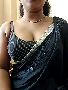 ANGE-MOU online show from July 4, 2026, 4:40 am