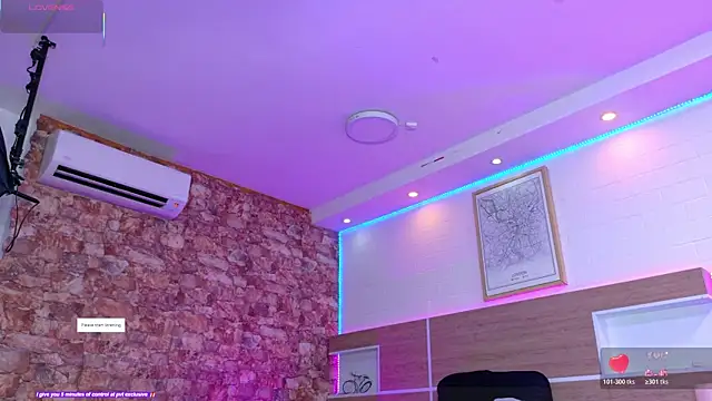 KAROL-SCOTT online show from May 30, 2026, 8:50 pm