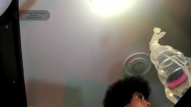 Snapshot of Apotheosis01 chatting on July 16, 2026, 8:20 am Apotheosis01 online show from July 16, 2026, 8:20 am