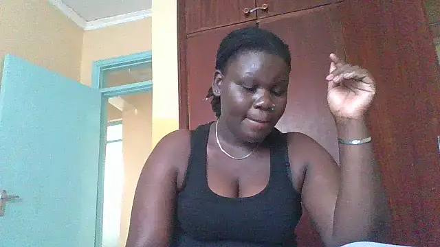 Snapshot of Darkberry chatting on July 16, 2026, 10:43 am Darkberry online show from July 16, 2026, 10:43 am
