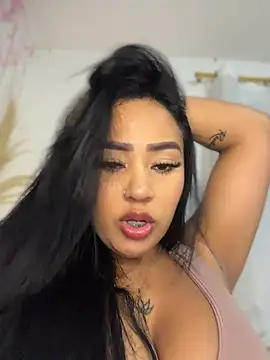 Snapshot of Luisa_Fernandaa chatting on July 7, 2026, 3:31 am Luisa Fernandaa online show from July 7, 2026, 3:31 am