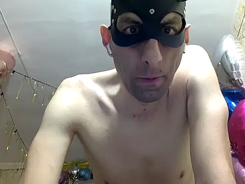 Snapshot of HandsomeAlfie chatting on July 10, 2026, 11:29 pm HandsomeAlfie online show from July 10, 2026, 11:29 pm