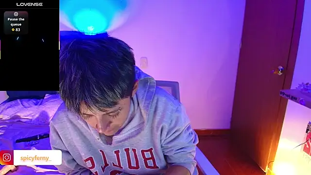 Snapshot of 9_Fernanda_9 chatting on December 15, 2025, 3:55 am 9 Fernanda 9 online show from December 15, 2025, 3:55 am