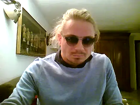 maciste26 online show from December 16, 2024, 8:37 pm