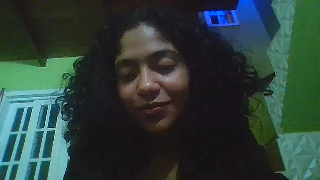 savanahottie online show from July 18, 2026, 5:44 am