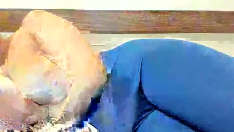 00ingrid00 online show from December 4, 2025, 7:22 pm