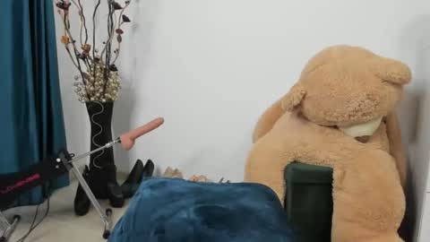 Snapshot of 00ingrid00 chatting on February 9, 2026, 9:57 am 00ingrid00 online show from February 9, 2026, 9:57 am