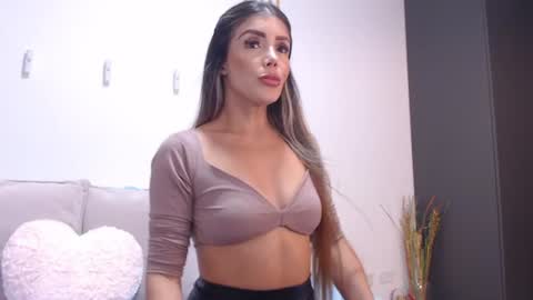 andre online show from June 12, 2026, 8:41 pm