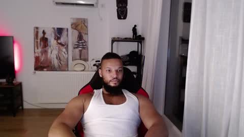 Kingsley online show from November 7, 2025, 8:42 pm