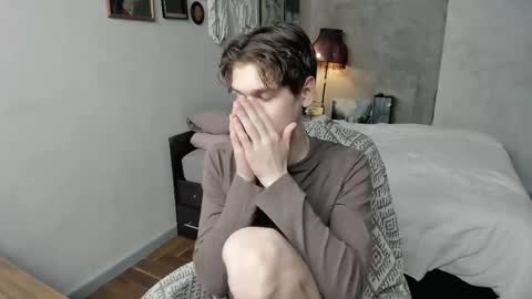 Adam online show from March 18, 2026, 5:32 am