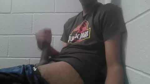 Snapshot of 10_inches_papi chatting on February 14, 2026, 12:07 am 10_inches_papi online show from February 14, 2026, 12:07 am