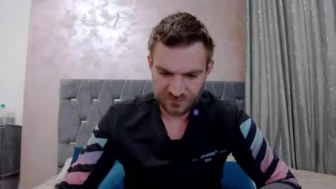 Snapshot of 10in_deluxe chatting on April 12, 2026, 3:50 pm 10in_deluxe online show from April 12, 2026, 3:50 pm