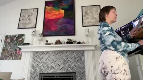 Aurora Willows online show from March 1, 2025, 7:04 pm