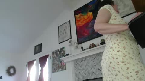 Aurora Willows online show from March 11, 2025, 2:51 pm