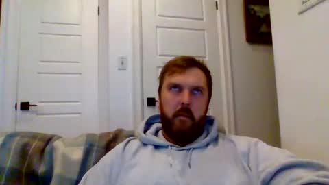 123holt123 online show from December 18, 2024, 4:31 am