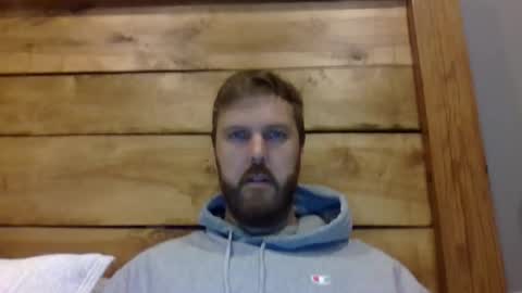 123holt123 online show from September 24, 2025, 10:24 pm