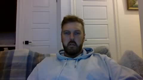 123holt123 online show from October 19, 2025, 11:49 pm