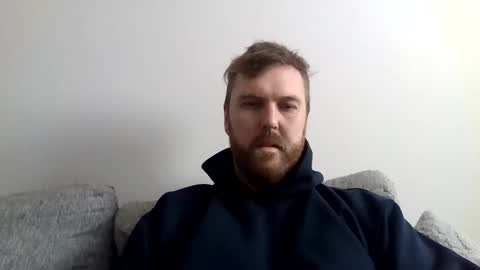 123holt123 online show from April 8, 2026, 7:47 pm