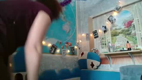 Snapshot of 12ennie chatting on February 8, 2026, 8:18 am 12ennie online show from February 8, 2026, 8:18 am