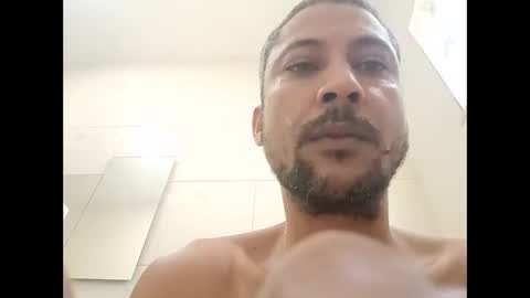 Snapshot of 155decuzinho chatting on November 10, 2025, 5:01 pm 155decuzinho online show from November 10, 2025, 5:01 pm
