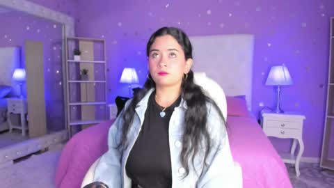 Scarlette  online show from December 2, 2025, 2:06 am