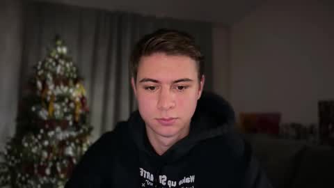 Lance online show from December 18, 2025, 4:35 pm