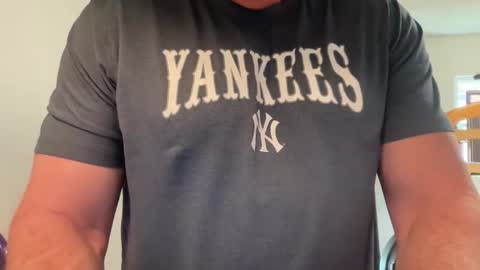 Snapshot of 1800fun2 chatting on February 25, 2026, 3:54 pm 1800fun2 online show from February 25, 2026, 3:54 pm