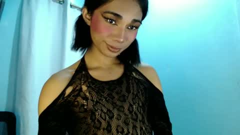 Snapshot of 18_nicole chatting on February 3, 2025, 1:51 pm barbie online show from February 3, 2025, 1:51 pm