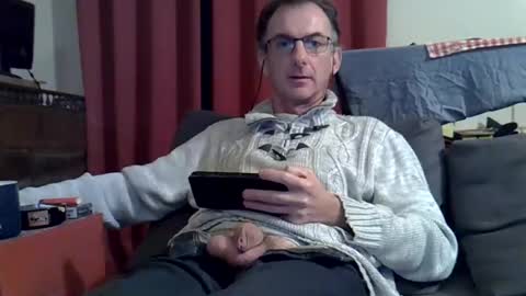 18remy45 online show from October 14, 2025, 7:58 pm