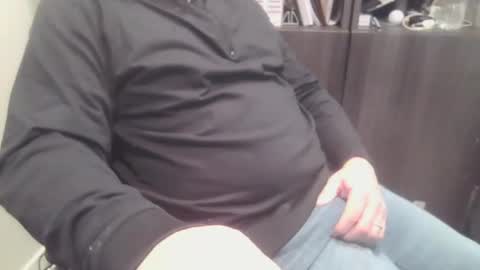 1900pley online show from January 3, 2025, 7:39 pm