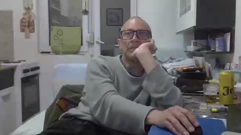 1973man online show from March 25, 2026, 10:49 pm