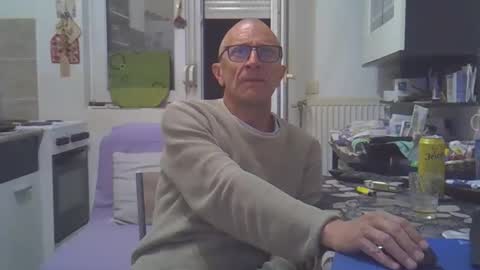 1973man online show from April 26, 2026, 10:18 pm