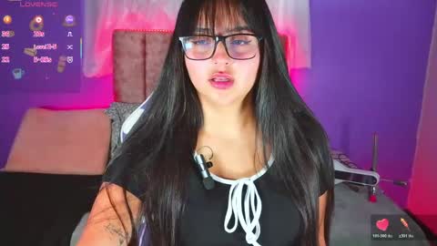 Snapshot of 1_scarllet_ chatting on April 28, 2026, 12:54 pm 1_scarllet_ online show from April 28, 2026, 12:54 pm