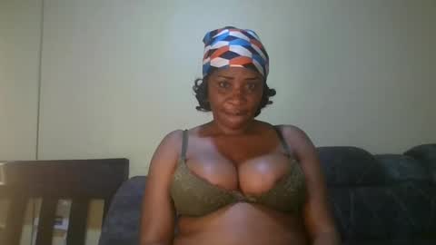 1_sexylove online show from September 14, 2025, 9:25 pm