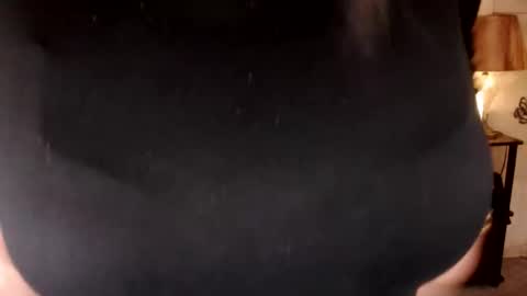 angel online show from November 21, 2025, 8:29 pm