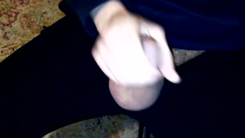 i erupt if you suck ur nipples 4 me and look at the camera while watching me online show from January 26, 2025, 2:08 pm