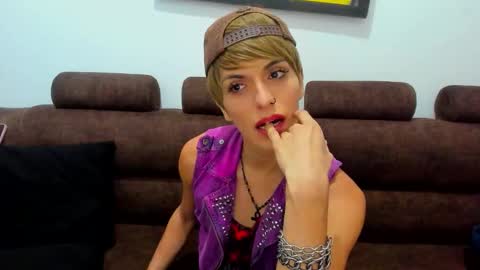 Snapshot of 1e136k7a35 chatting on November 22, 2025, 7:24 pm anonymous model online show from November 22, 2025, 7:24 pm