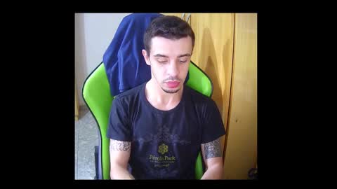 1good_vibes1 online show from February 12, 2025, 8:07 pm