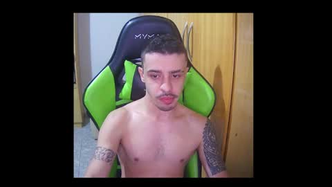 1good_vibes1 online show from October 8, 2025, 6:55 am