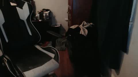 1hotcouple2c online show from February 8, 2026, 12:19 pm