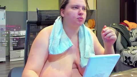 1LINDSEY1 online show from September 27, 2025, 2:05 am