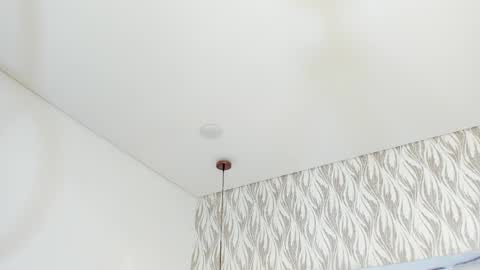 Nahomi online show from January 19, 2025, 10:39 am