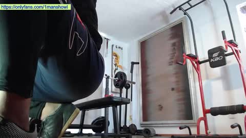 1manshow11 online show from February 1, 2026, 4:05 pm